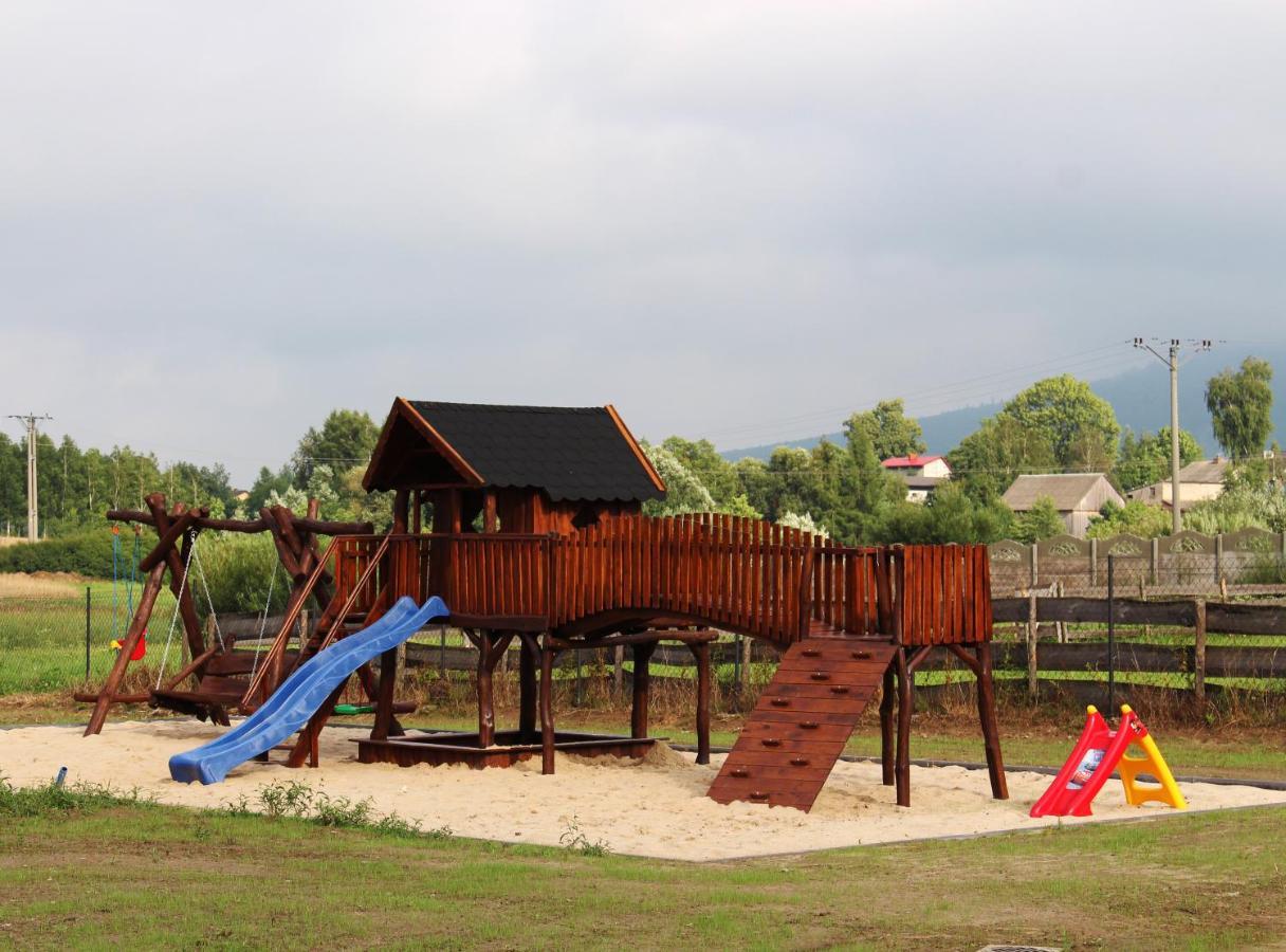 Vila Bialy Labedz Wilkow  Exteriér fotografie